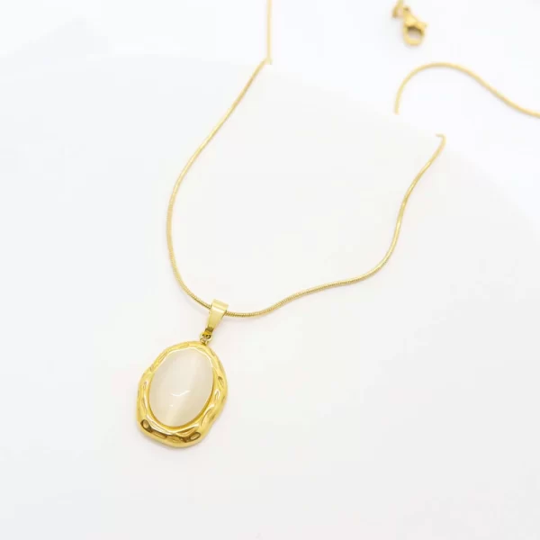 necklace00044 gold